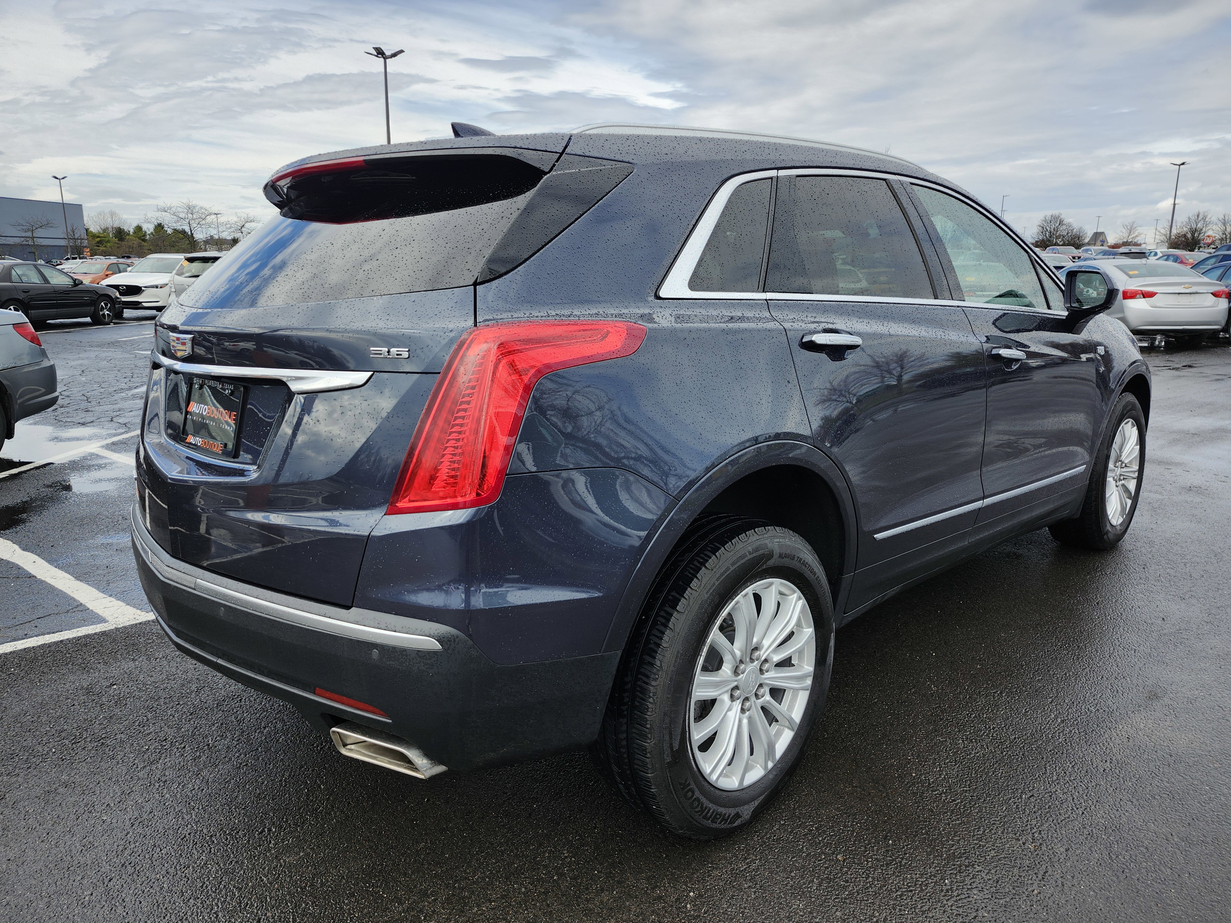 Used 2018 Cadillac XT5 AWD image 17