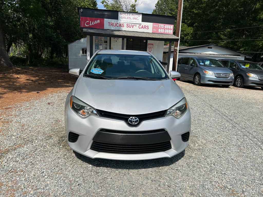 Used 2014 Toyota Corolla L FWD image 2