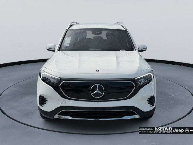 Used 2023 Mercedes-Benz EQB 300 4MATIC image 2