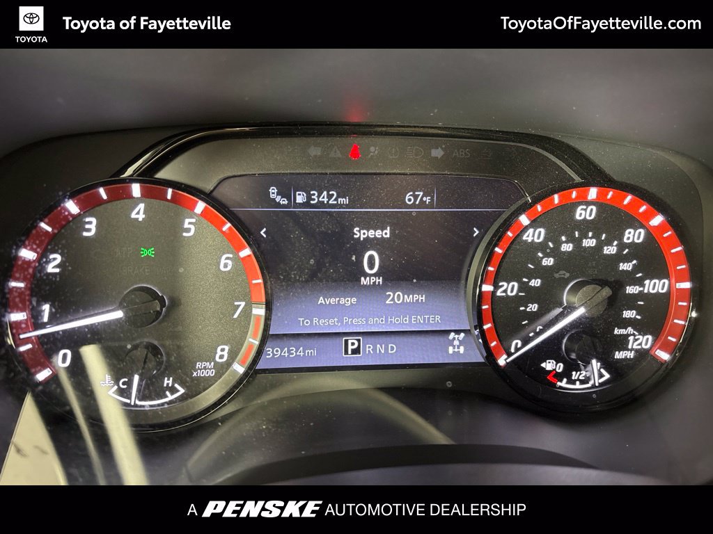 Used 2022 Nissan Frontier PRO-4X AWD/4WD image 35