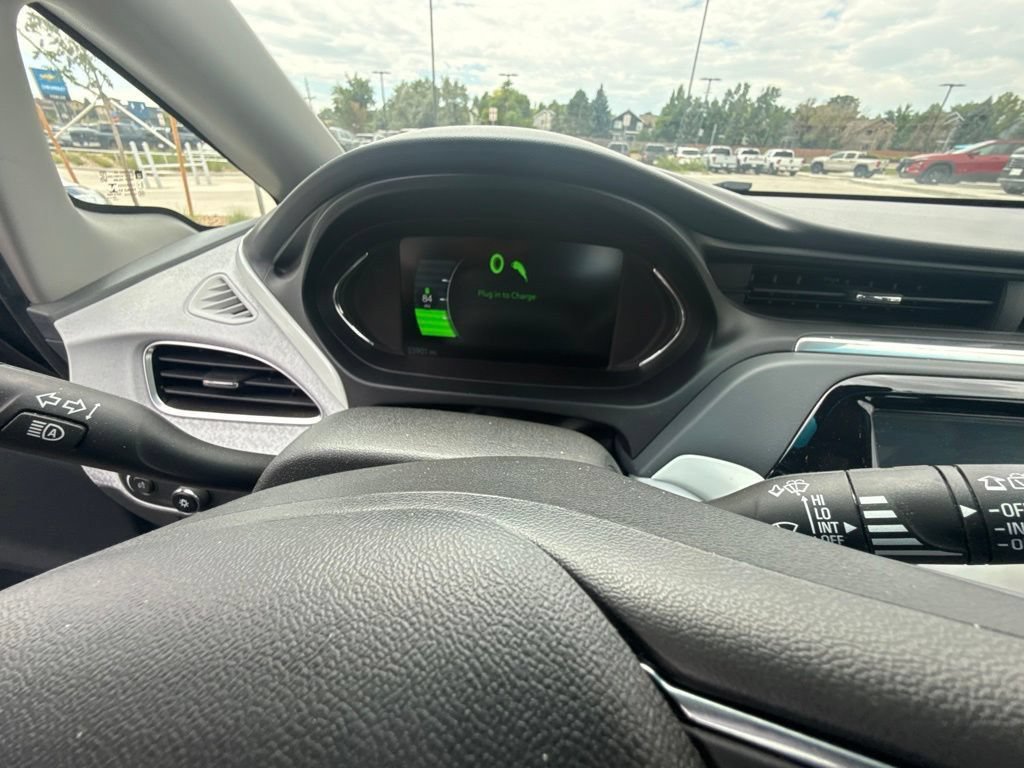 Used 2020 Chevrolet Bolt Premier w/ Infotainment Package FWD image 14
