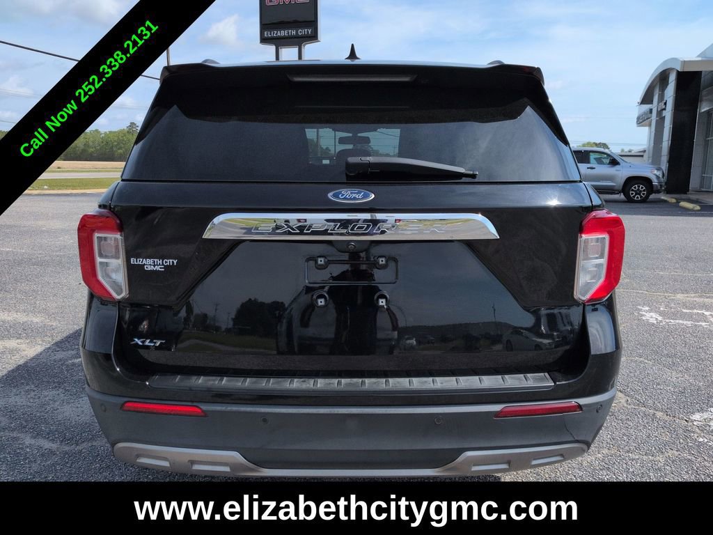 Used 2022 Ford Explorer XLT w/ Equipment Group 202A RWD image 5