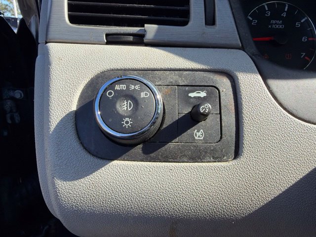 Used 2007 Chevrolet Impala LT FWD image 10
