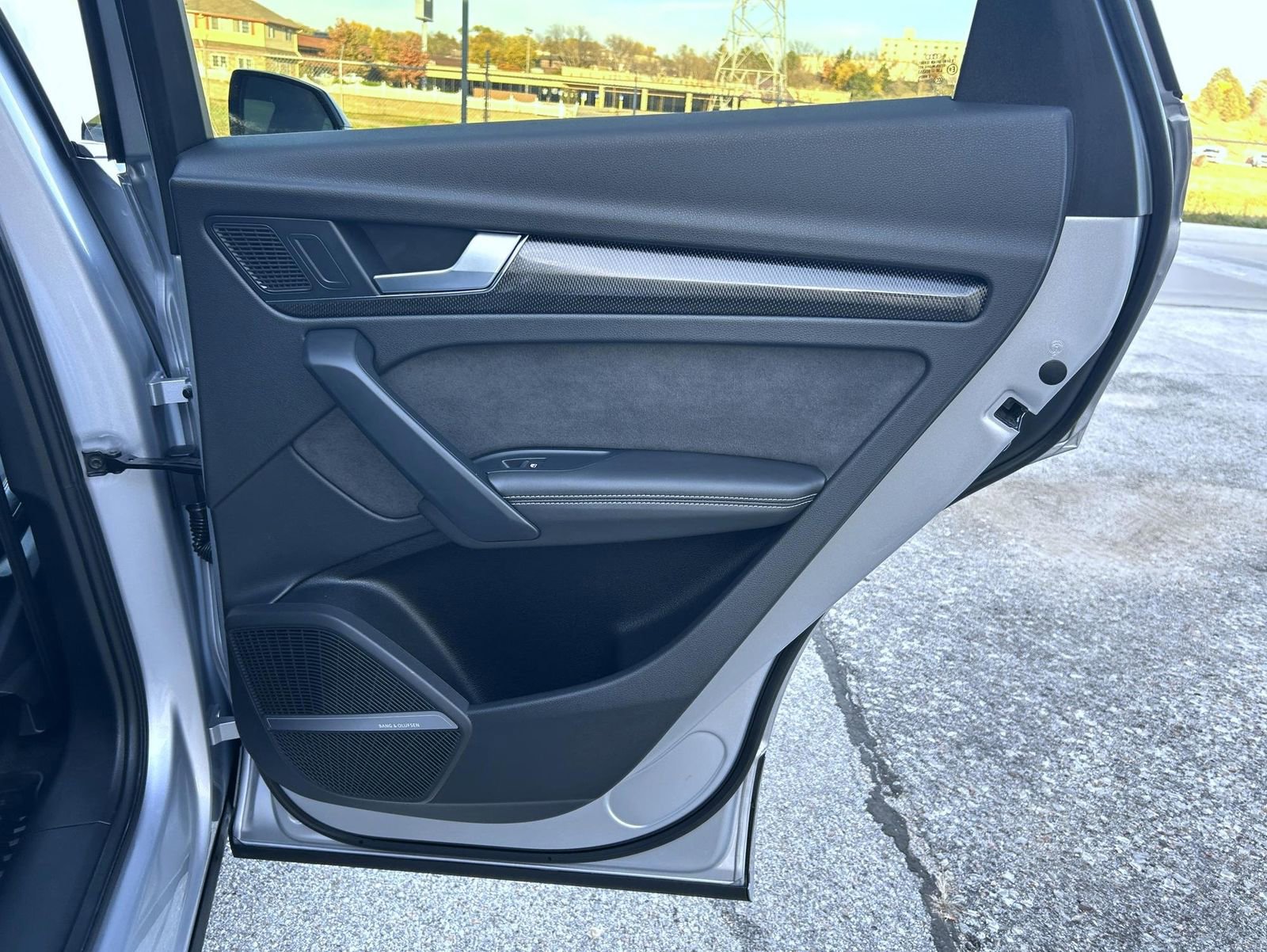 Used 2023 Audi SQ5 Prestige w/ Prestige Package image 18