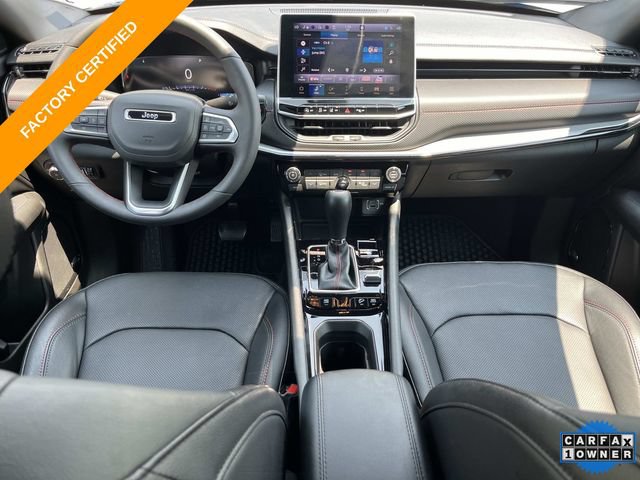 Certified 2025 Jeep Compass Trailhawk w/ Trailhawk Elite Group AWD/4WD image 17