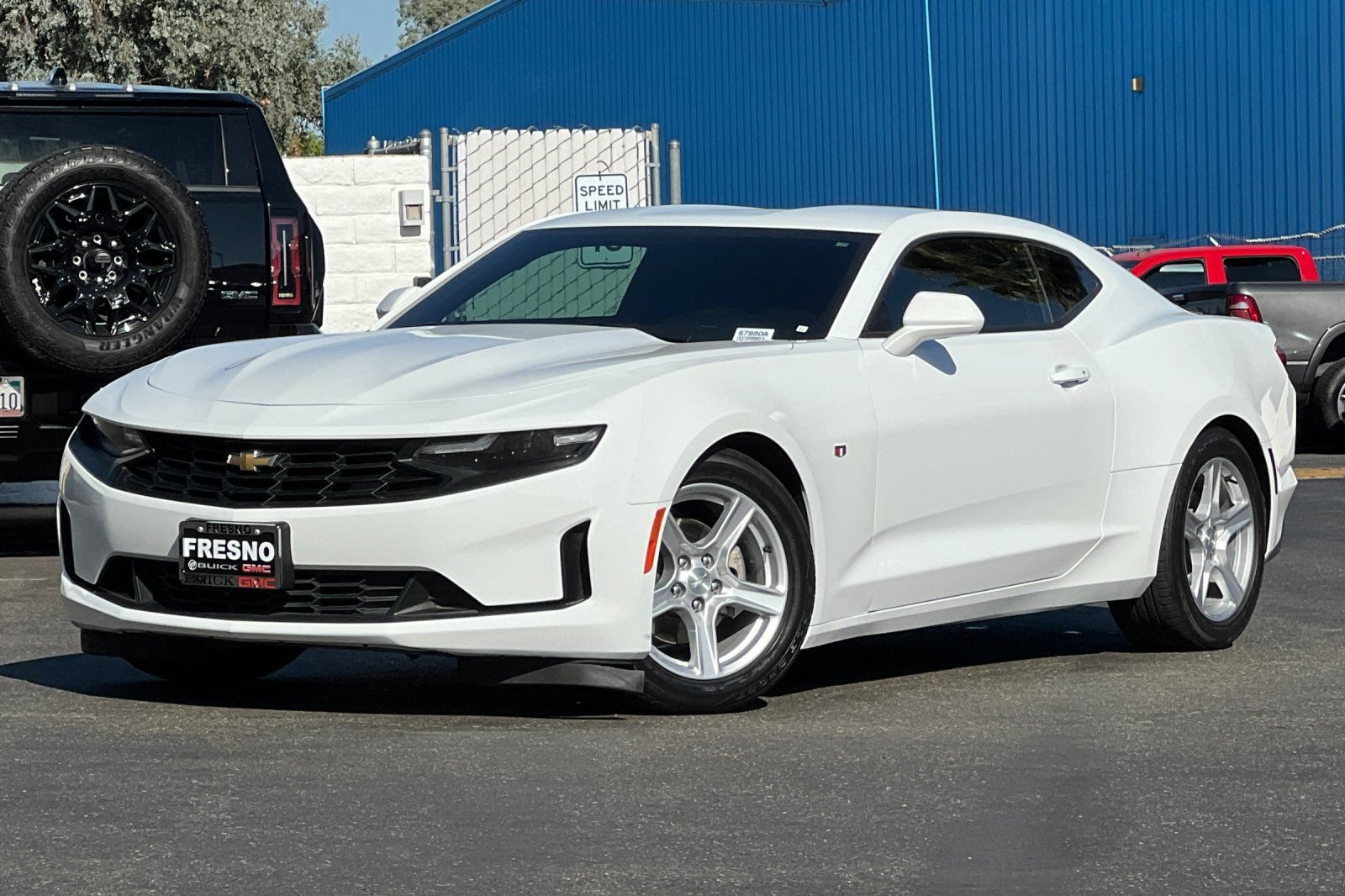 Used 2023 Chevrolet Camaro LT RWD image 8