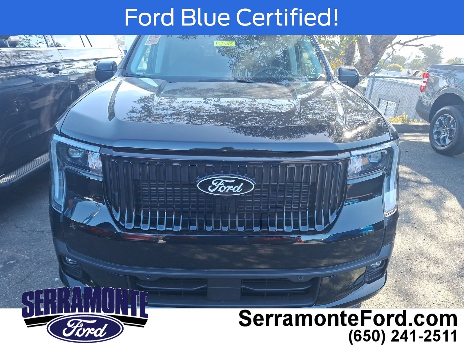 Used 2025 Ford Maverick Lobo AWD/4WD image 2