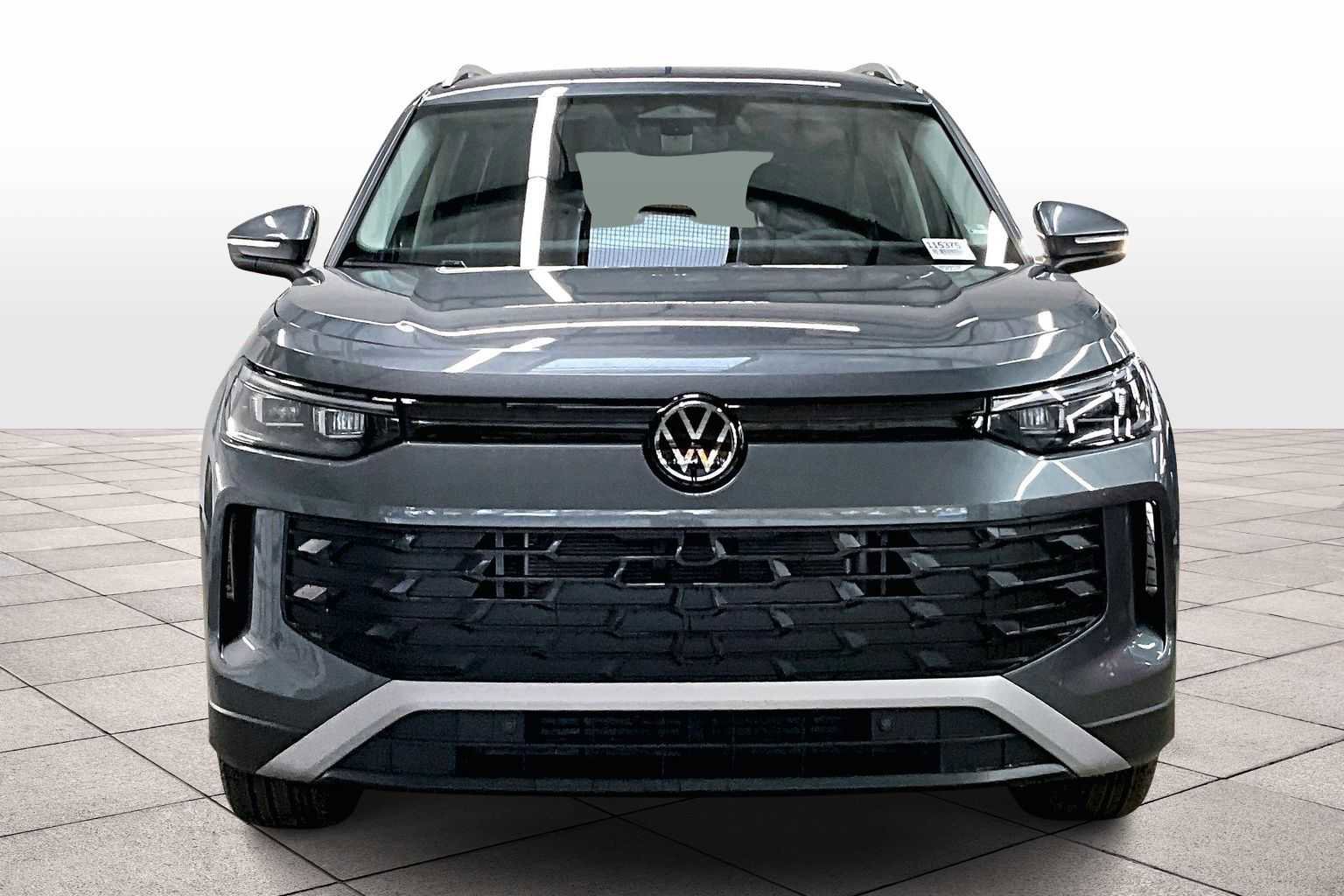 New 2026 Volkswagen Tiguan SE image 5