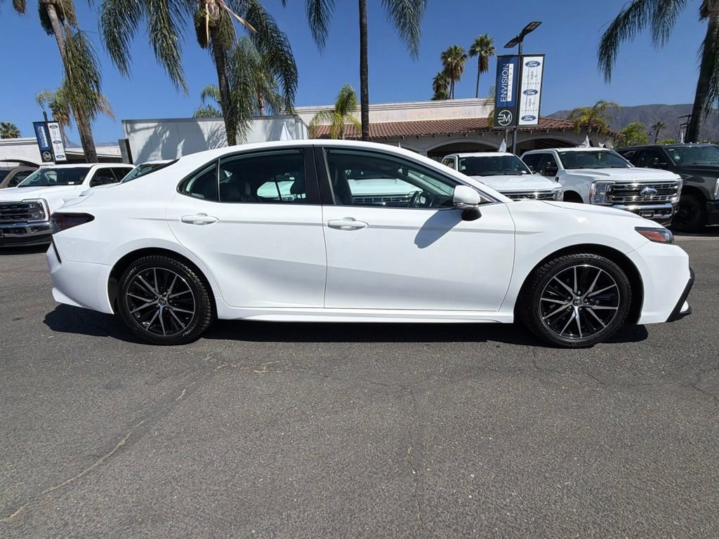 Used 2024 Toyota Camry SE AWD/4WD image 14