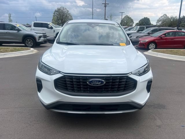 Used 2023 Ford Escape Active AWD/4WD image 2