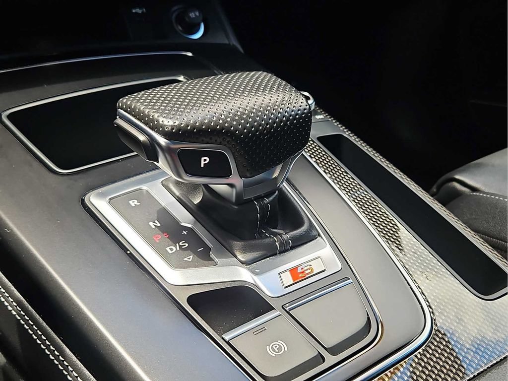 Used 2023 Audi SQ5 Prestige AWD/4WD image 31