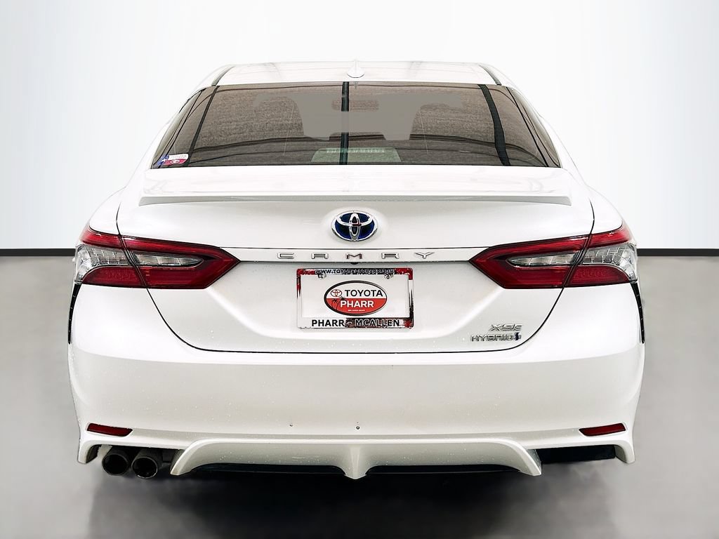 Used 2022 Toyota Camry XSE w/ Cold Weather Package FWD image 5