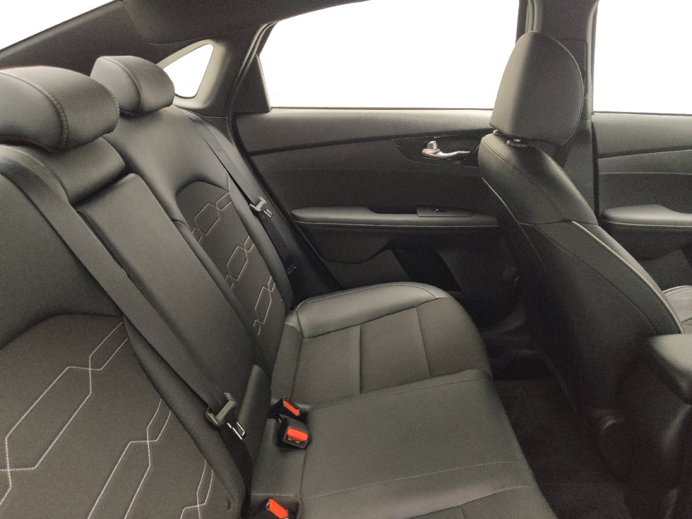 Used 2023 Kia Forte GT-Line w/ GT-Line Technology Package image 19