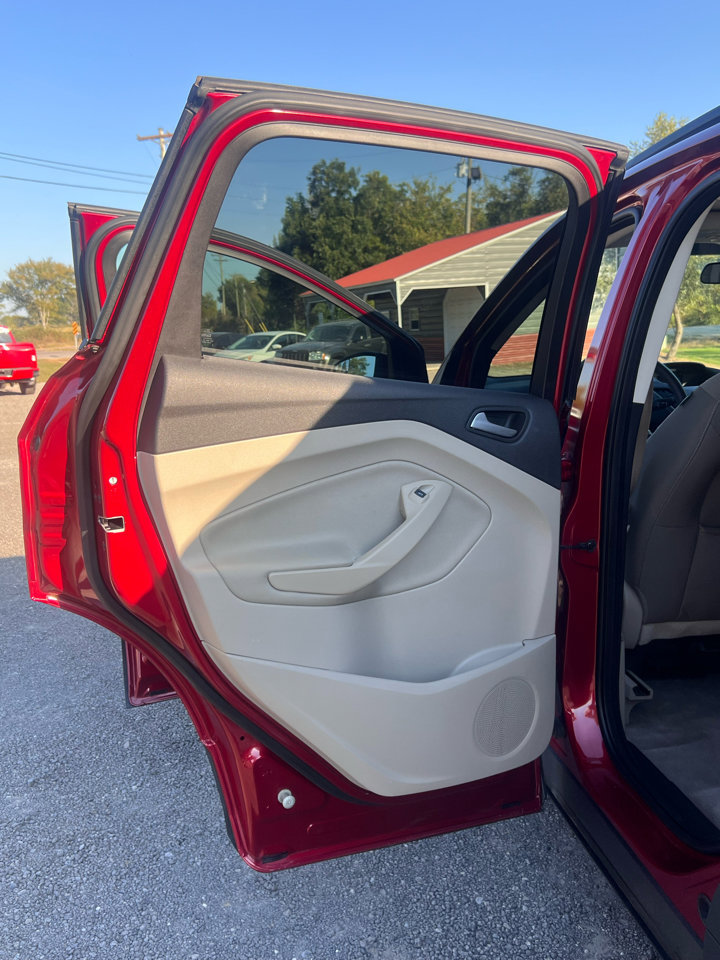 Used 2013 Ford Escape SE image 9