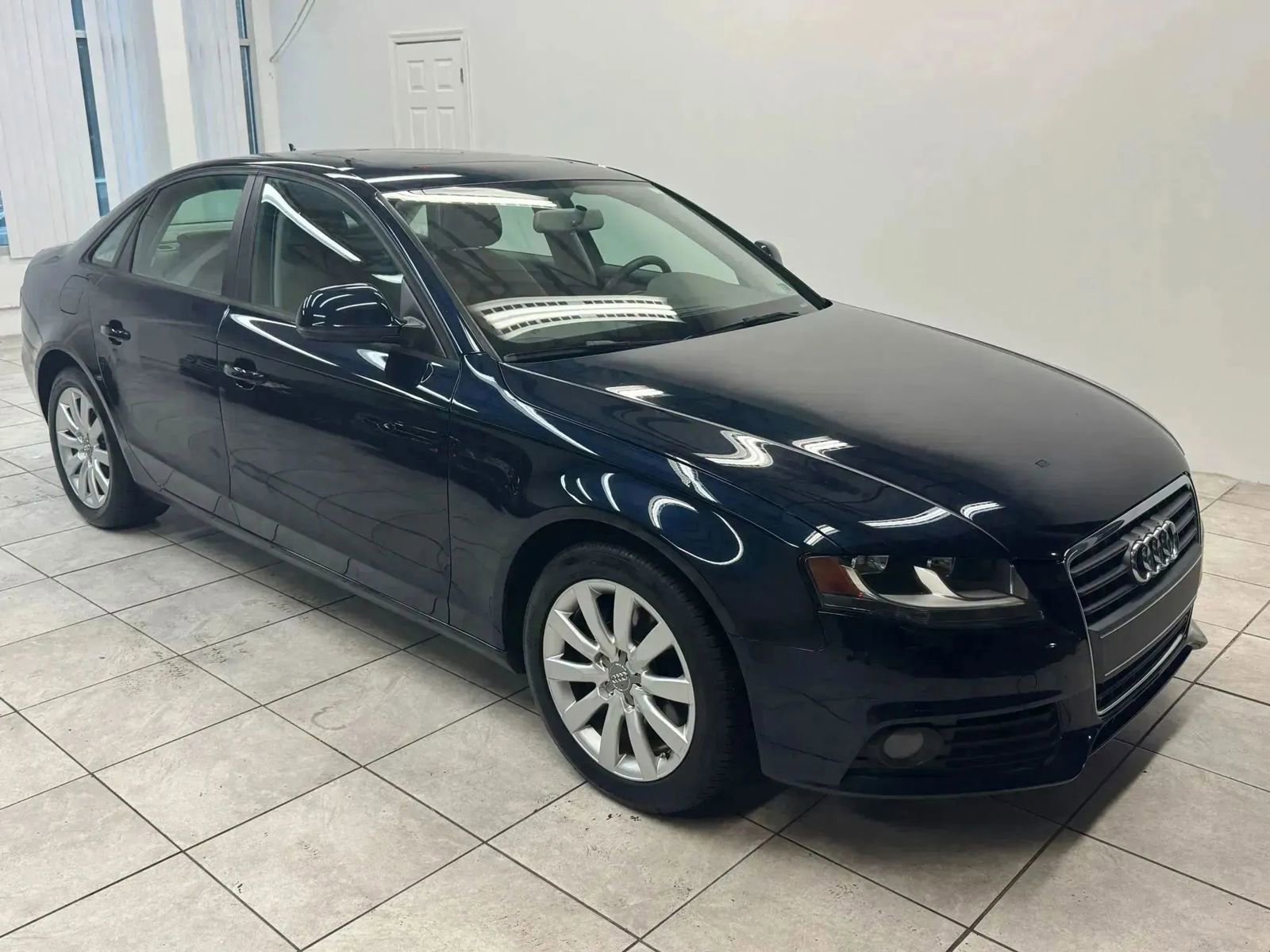 Used 2009 Audi A4 2.0T image 1