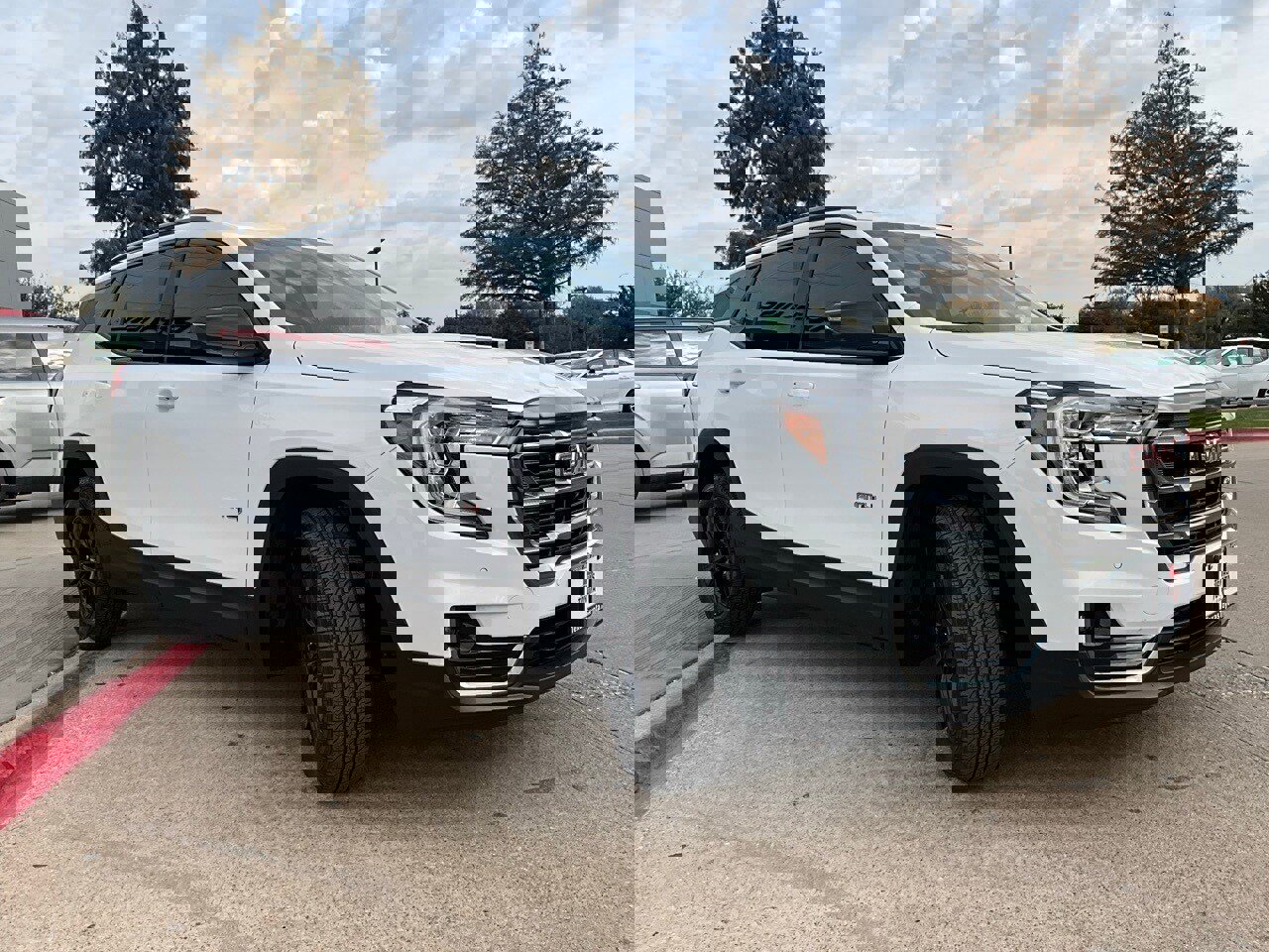 Used 2023 GMC Terrain AT4 w/ Infotainment Package II image 5