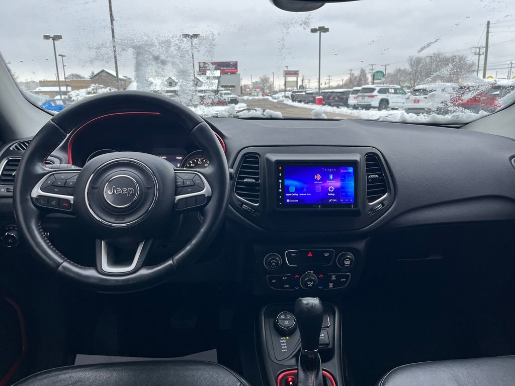 Used 2018 Jeep Compass Trailhawk w/ Cold Weather Group image 14