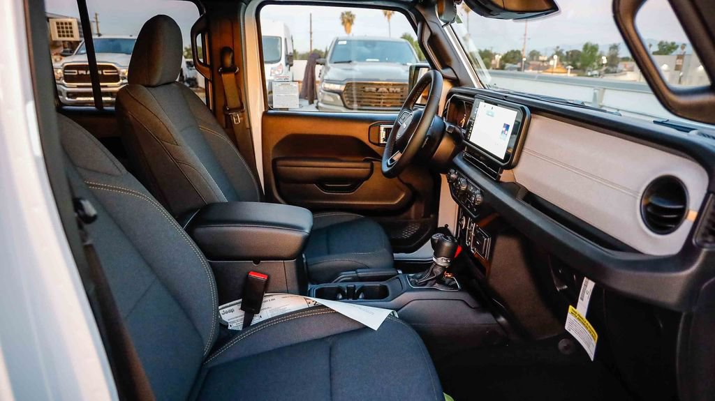 New 2026 Jeep Wrangler Unlimited Sport AWD/4WD image 21