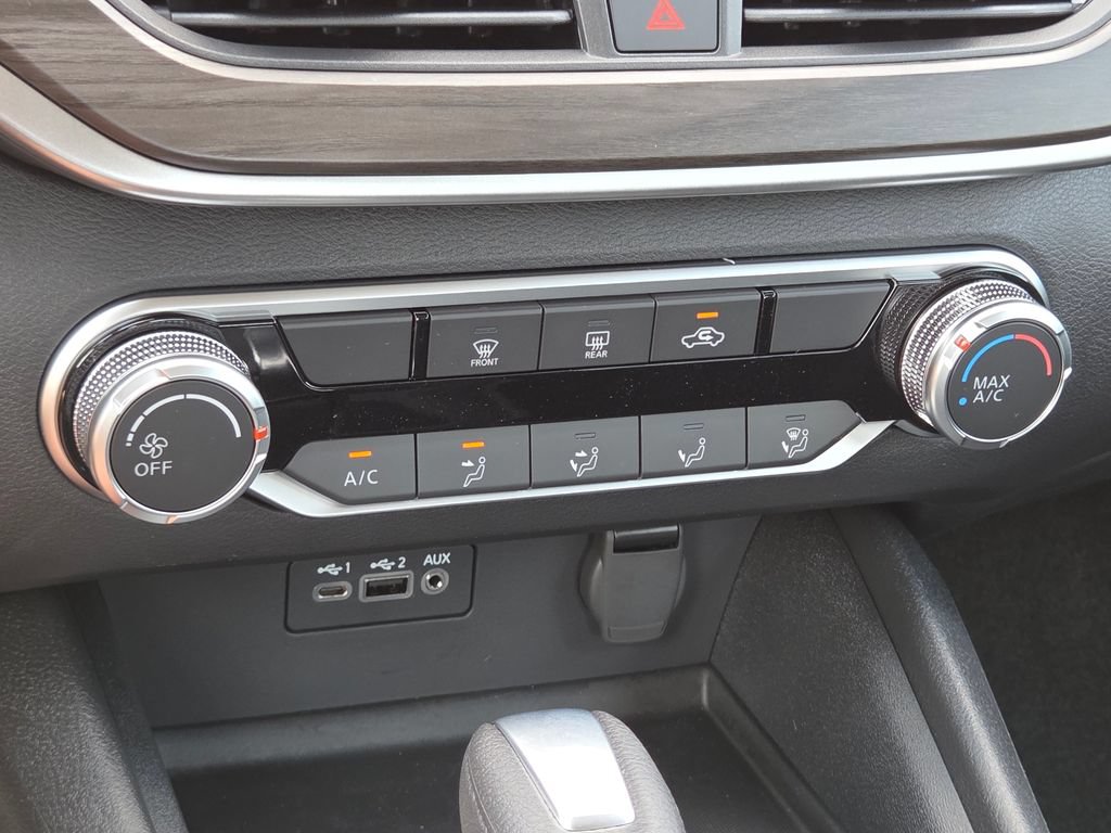 New 2026 Nissan Altima 2.5 SV AWD/4WD image 25