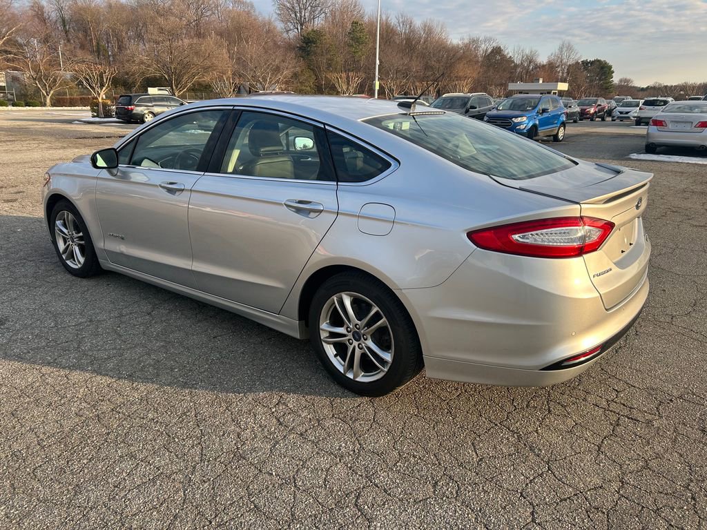 Used 2015 Ford Fusion Titanium image 3