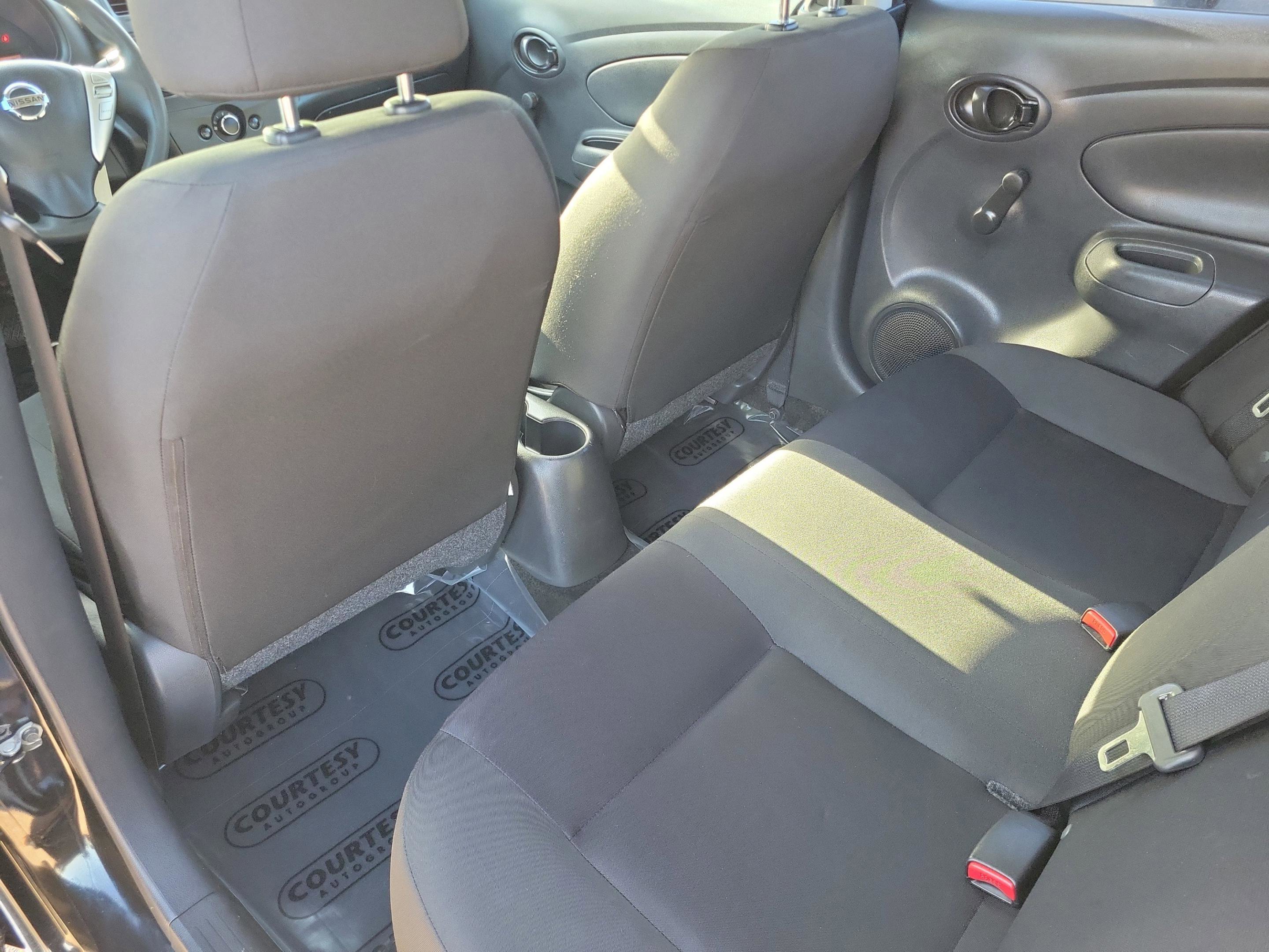 Used 2018 Nissan Versa S Plus image 12