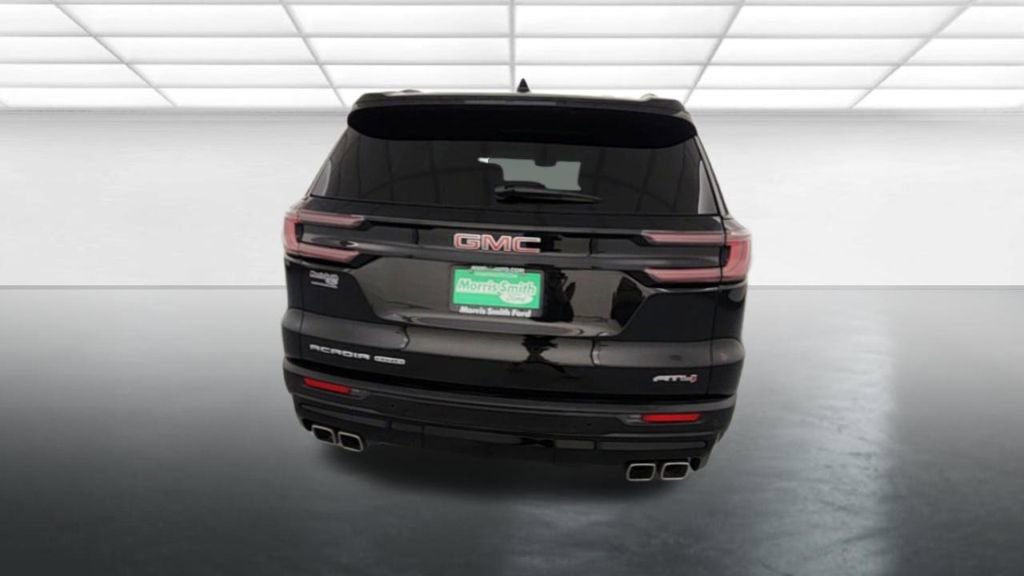 Used 2024 GMC Acadia AT4 w/ Luxury Package image 7