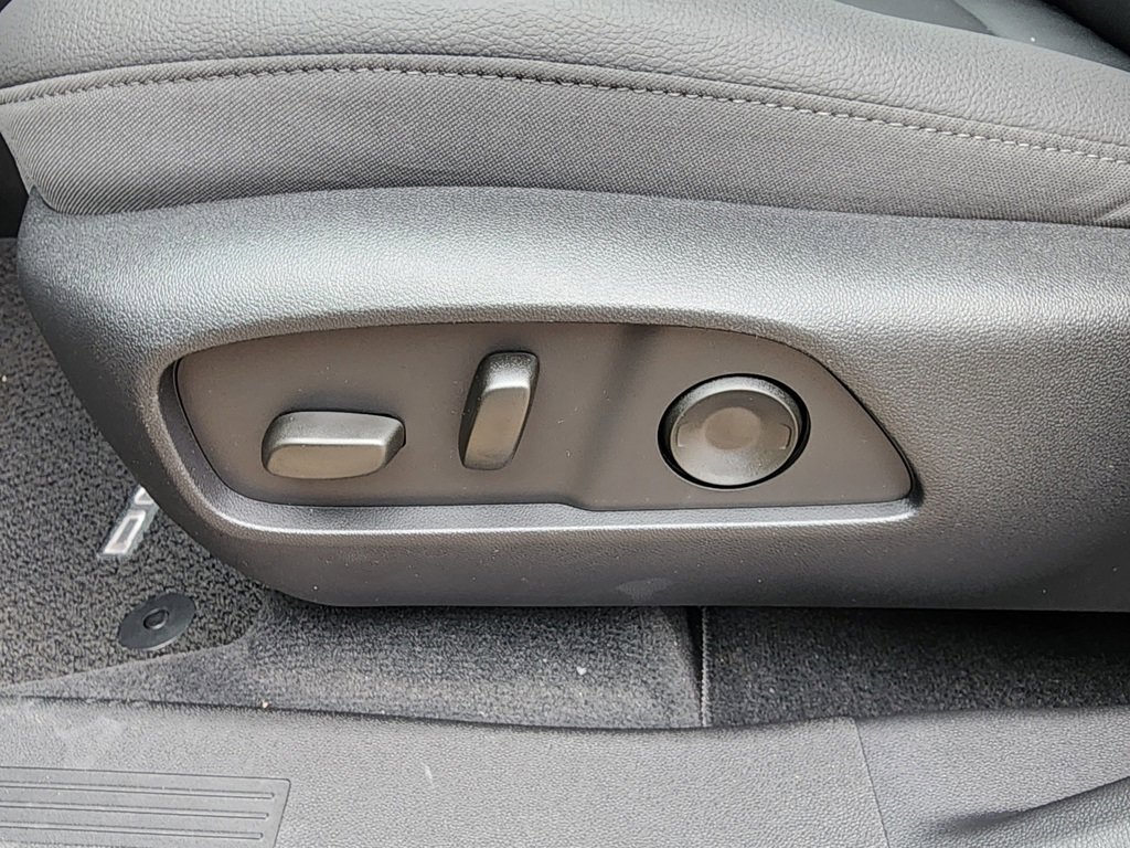 New 2026 GMC Terrain Denali image 17