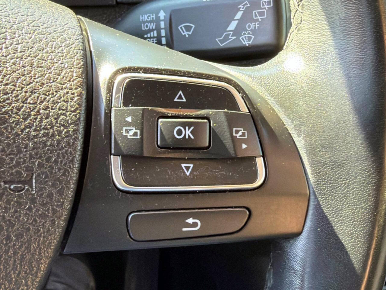 Used 2017 Volkswagen Tiguan S AWD/4WD image 19