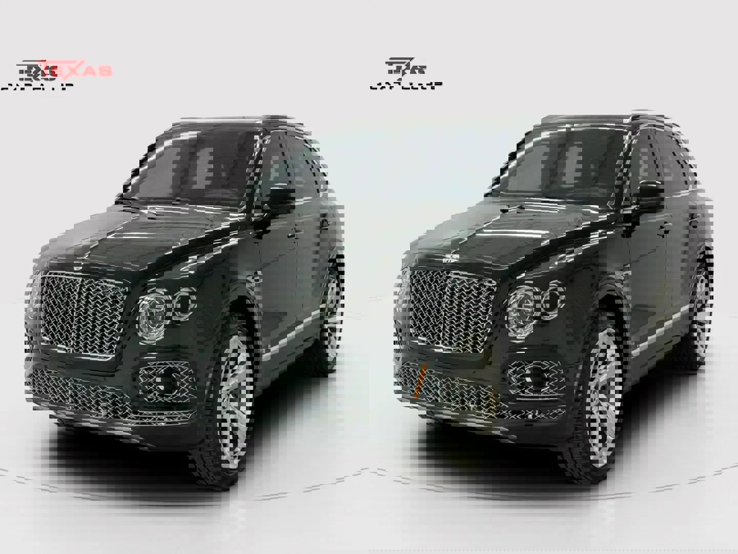 Used 2018 Bentley Bentayga image 3