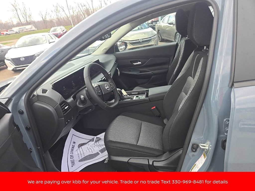 New 2026 Nissan Sentra SV w/ SV Convenience Package FWD image 9