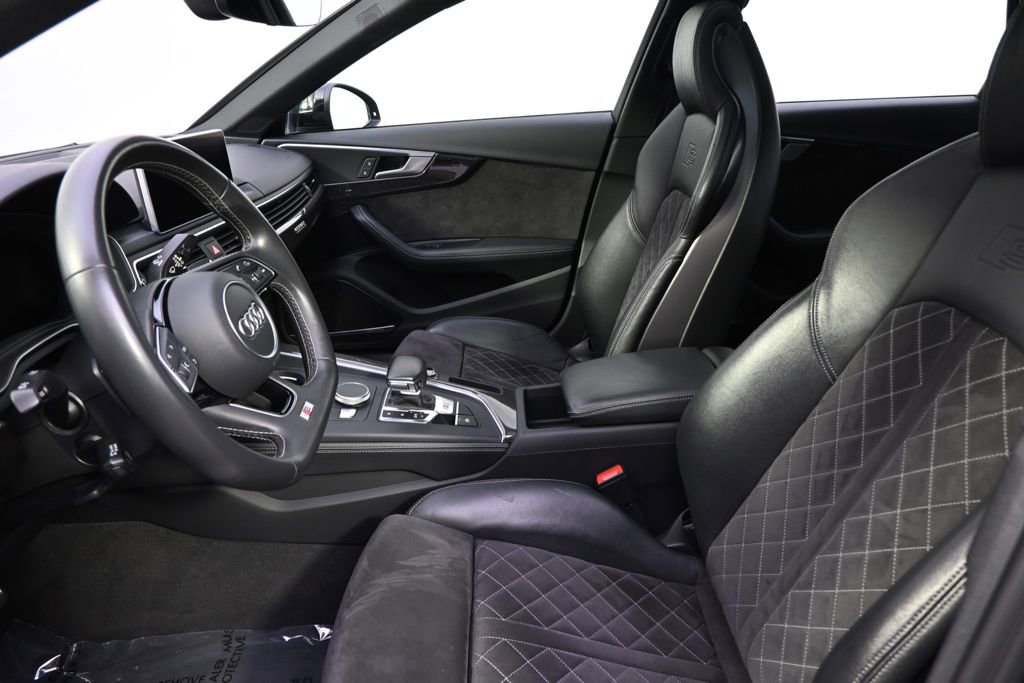 Used 2019 Audi S4 Premium Plus w/ Premium Plus Package AWD/4WD image 13