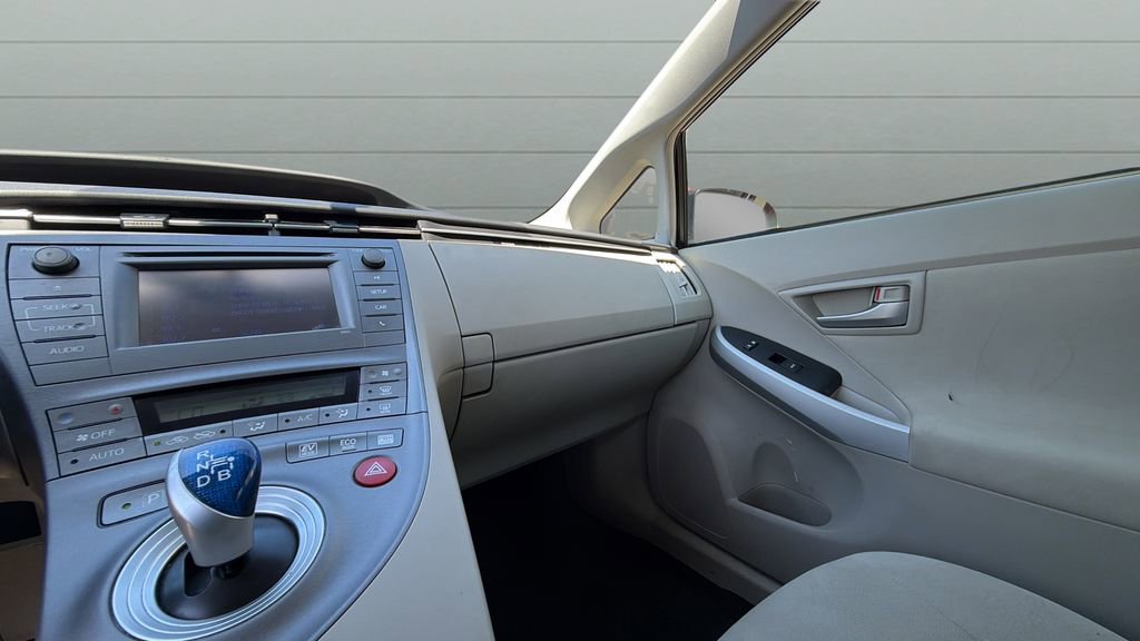 Used 2013 Toyota Prius Two FWD image 13