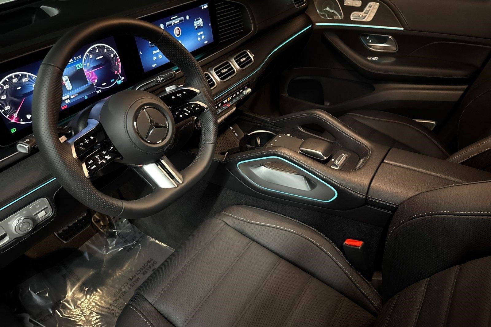 New 2026 Mercedes-Benz GLS 580 4MATIC image 4