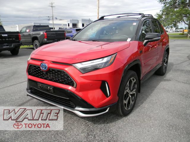 Used 2022 Toyota RAV4 XSE w/ Premium Package AWD/4WD image 5