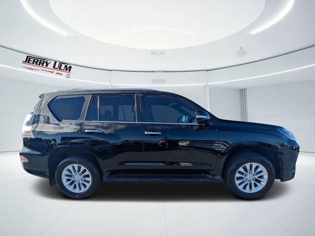Used 2022 Lexus GX 460 Premium image 2