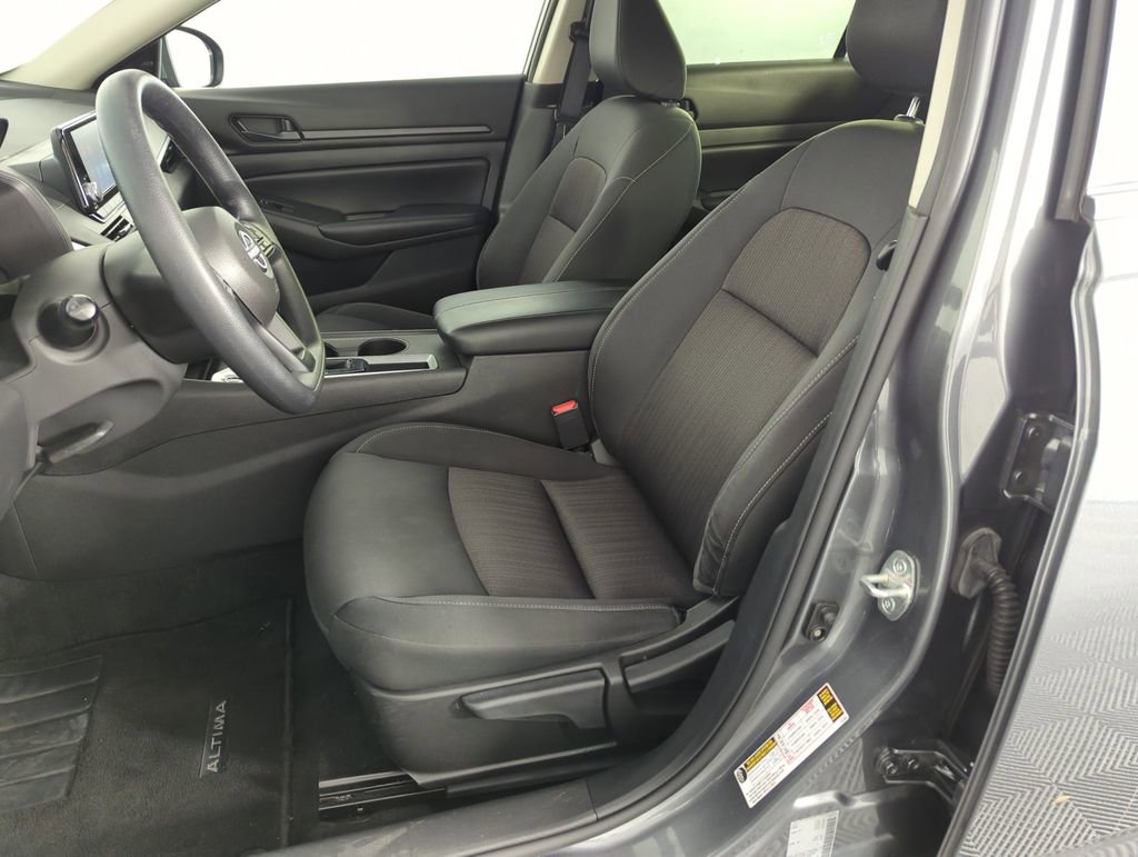 Used 2023 Nissan Altima 2.5 S image 12