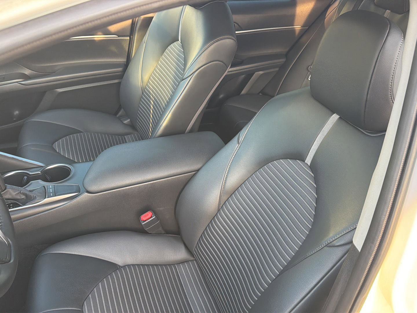 Certified 2022 Toyota Camry SE FWD image 28