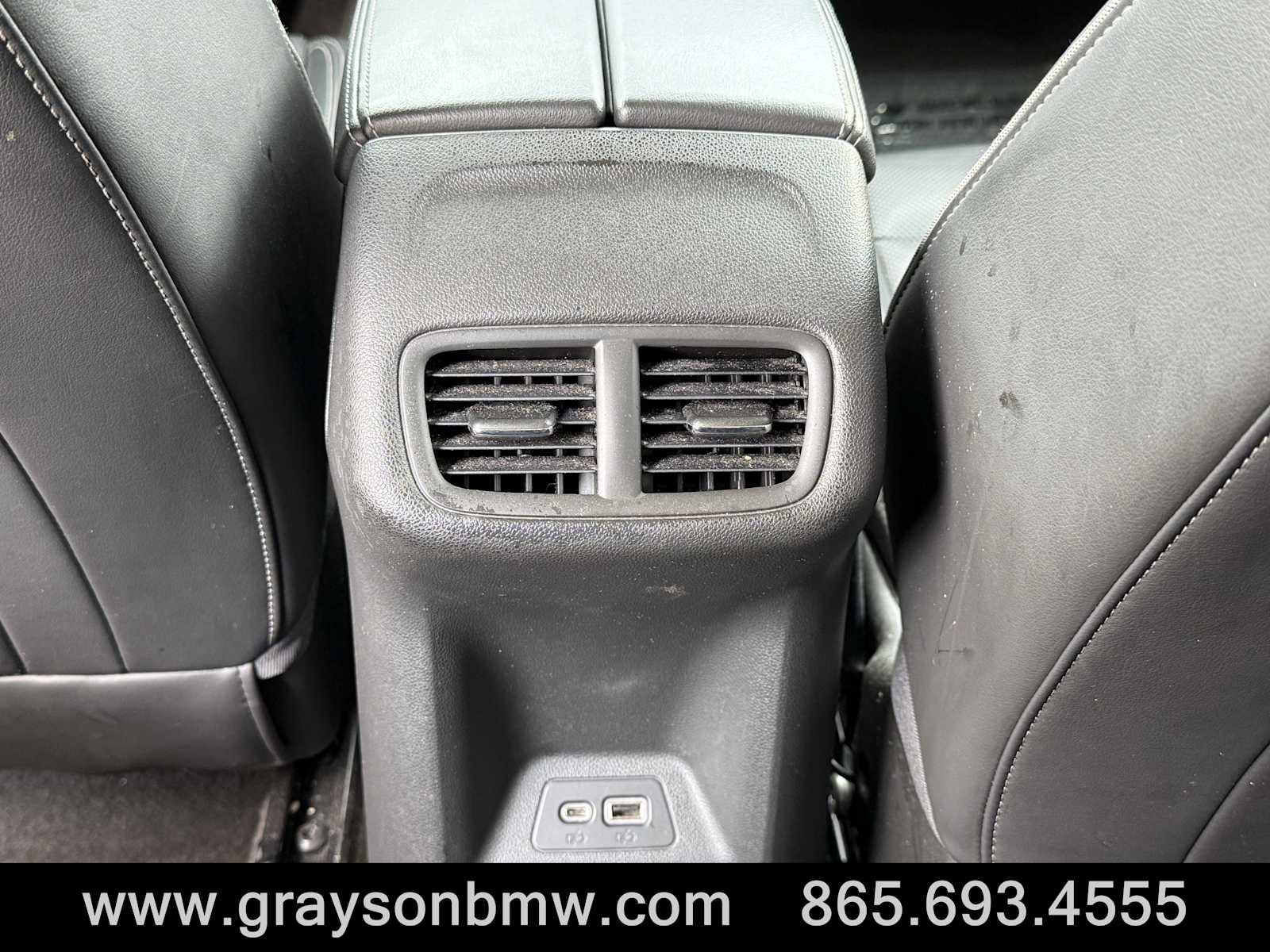 Used 2023 Buick Envision Essence image 30