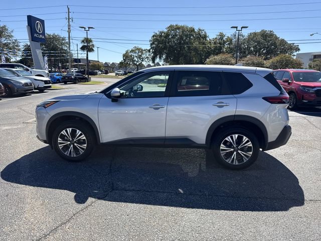 Used 2023 Nissan Rogue SV image 8