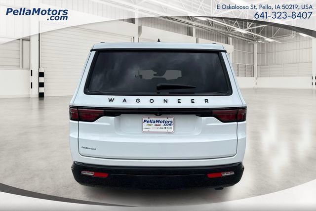 Used 2024 Jeep Wagoneer Series II w/ Convenience Group I AWD/4WD image 4