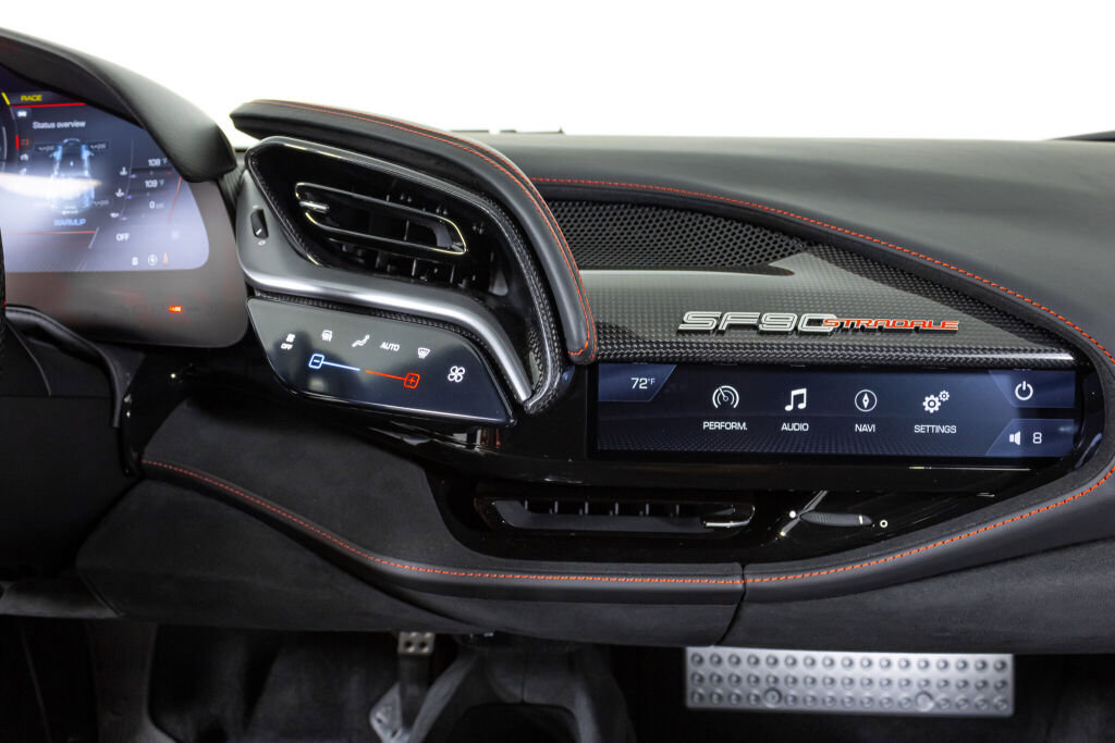 Used 2022 Ferrari SF90 Stradale image 36