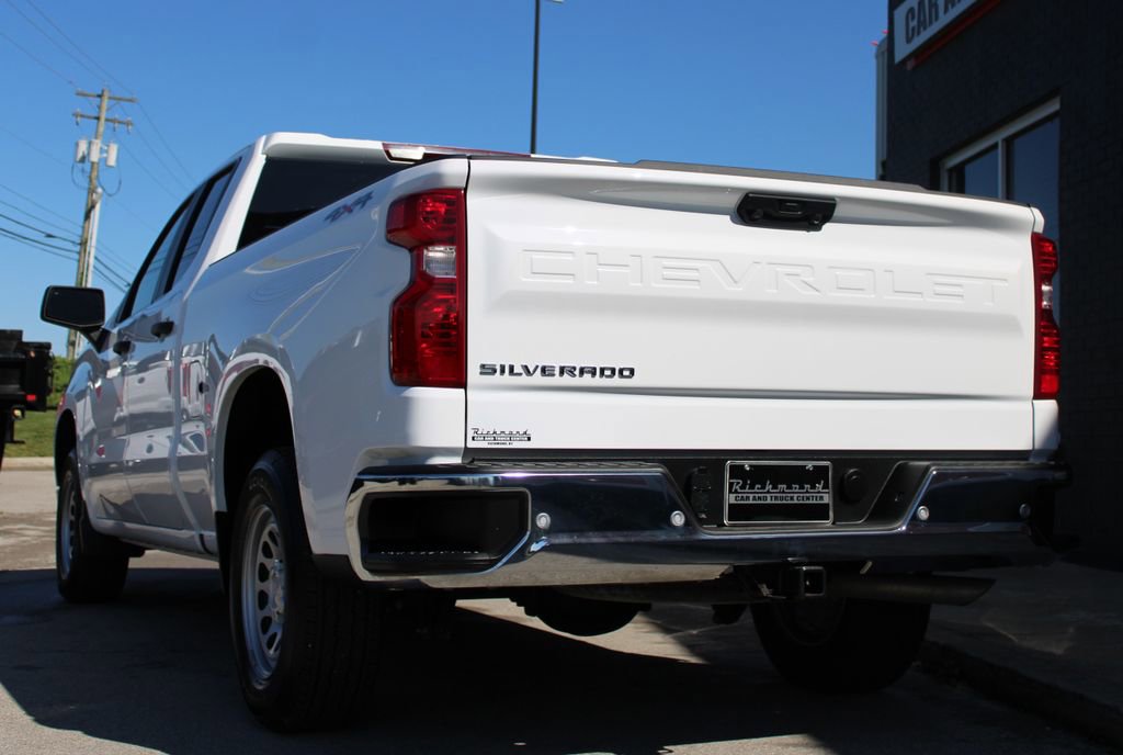 Used 2024 Chevrolet Silverado 1500 W/T w/ WT Value Package AWD/4WD image 3