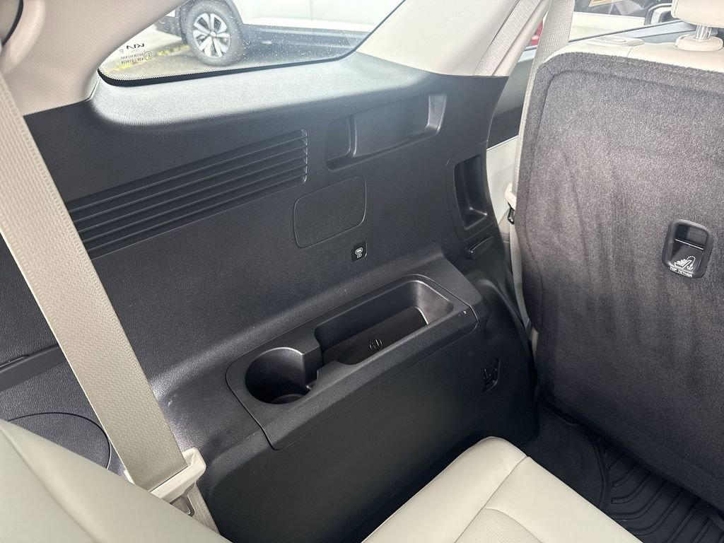 Used 2024 Kia Sorento S w/ Panoramic Sunroof Package AWD/4WD image 33