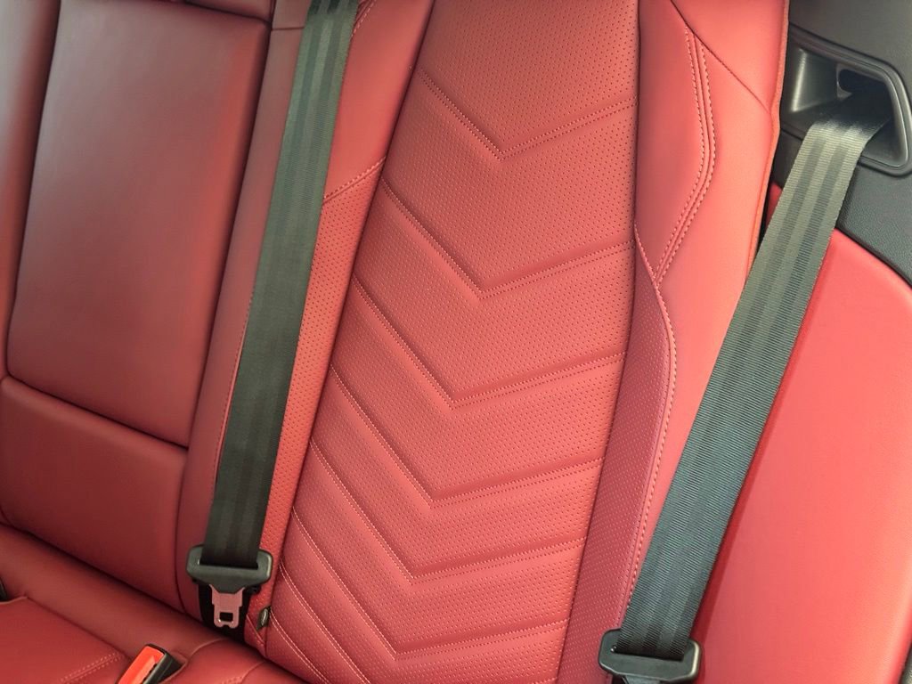 Used 2024 Maserati Grecale Trofeo image 18