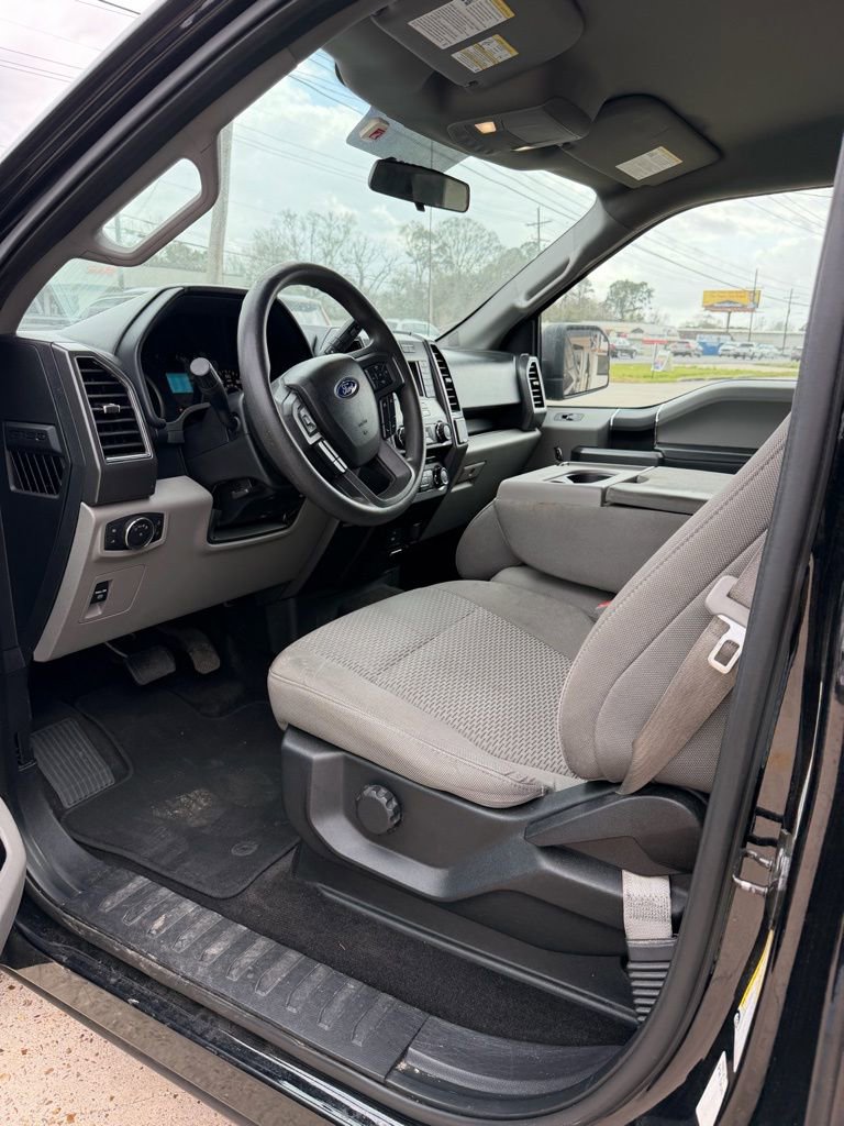 Used 2018 Ford F150 XLT image 11