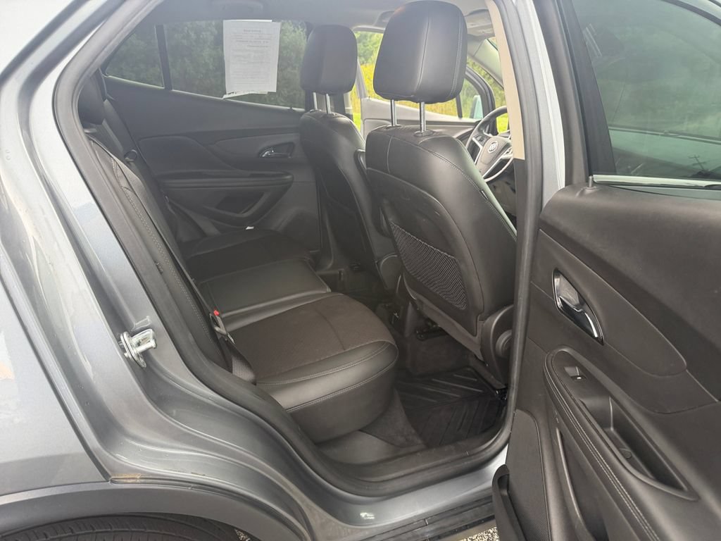 Used 2019 Buick Encore Sport Touring w/ Safety Package AWD/4WD image 27
