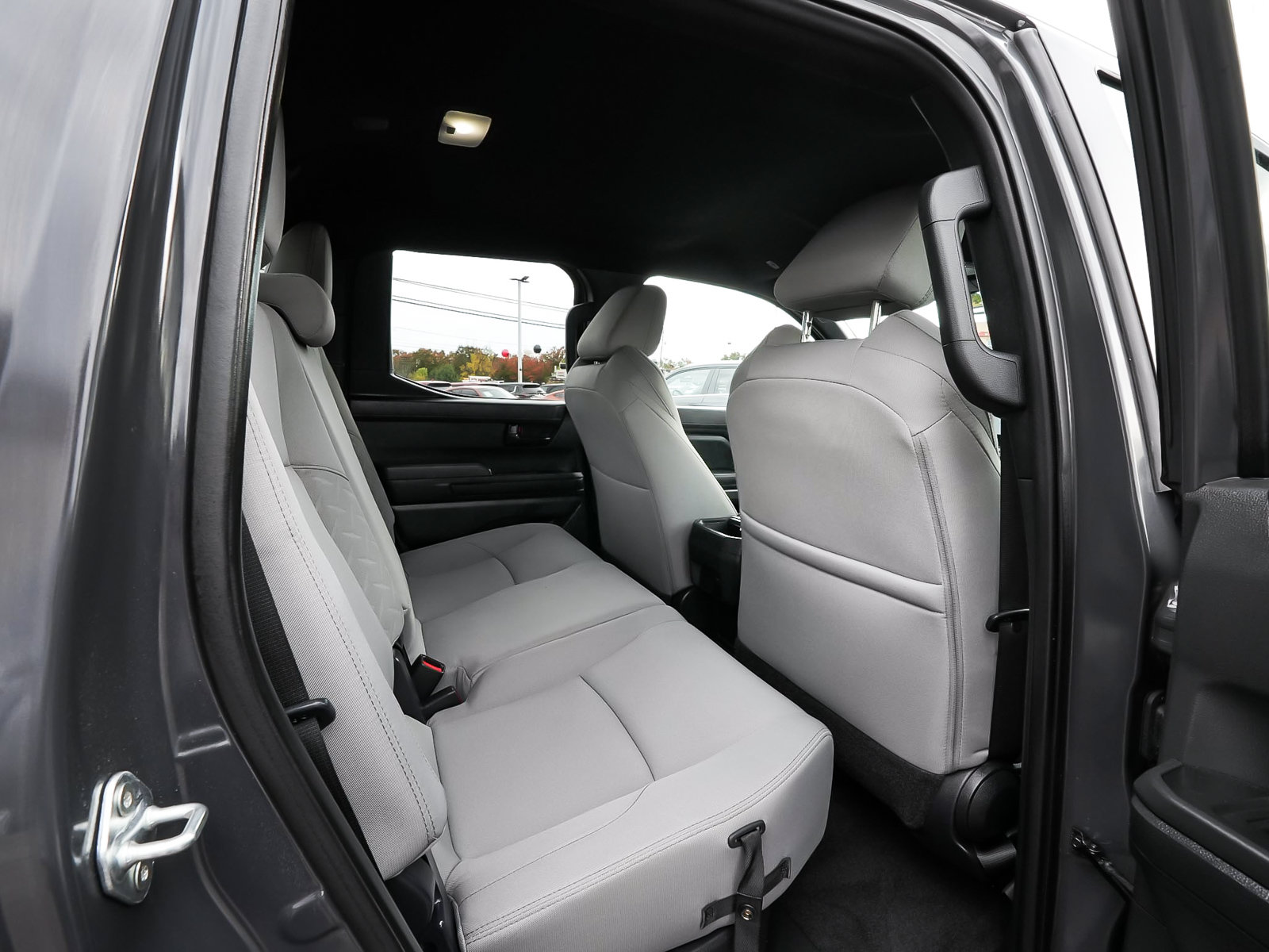 Used 2024 Toyota Tacoma SR5 AWD/4WD image 36