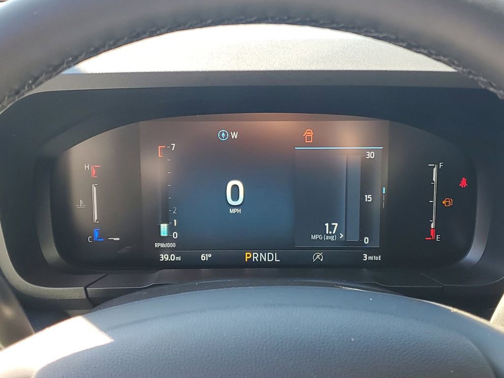 New 2025 Ford Maverick XLT w/ XLT Luxury Package image 13