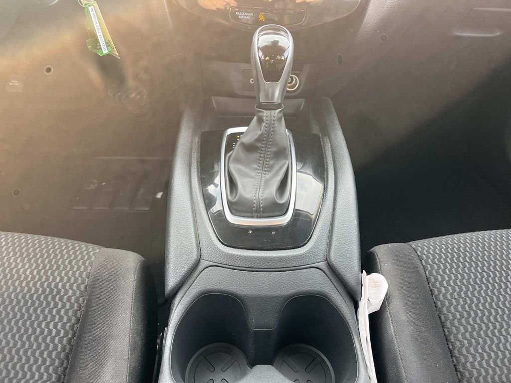 Used 2020 Nissan Rogue Sport S w/ Appearance Package image 15