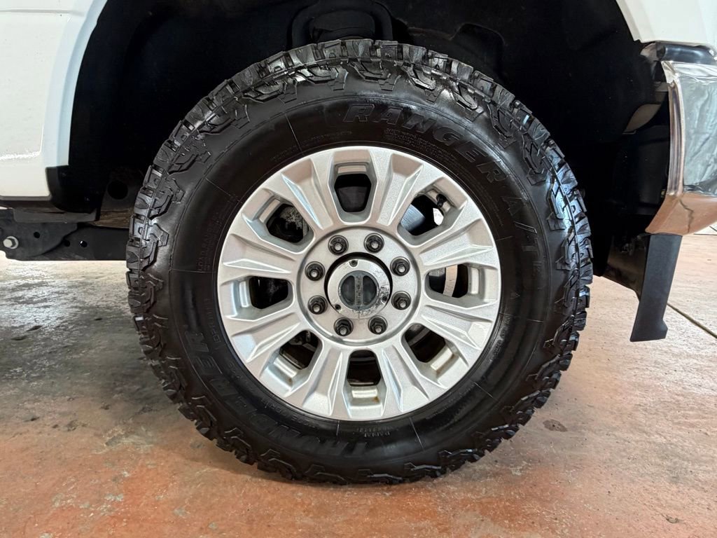 Used 2022 Ford F250 XLT w/ XLT Value Package image 8
